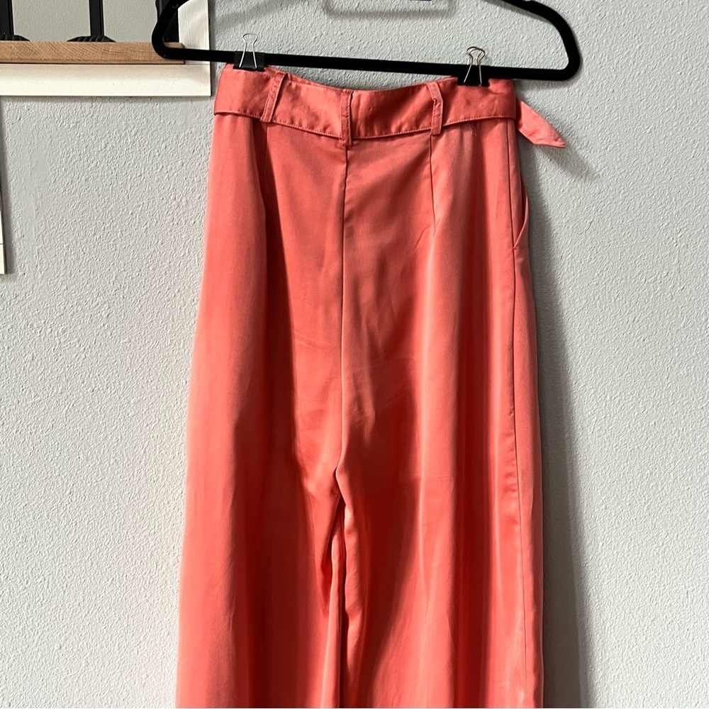 Vici Wide Leg Coral-Peach Silky Pants with Circular Buckle Belt - Picture 5 of 15